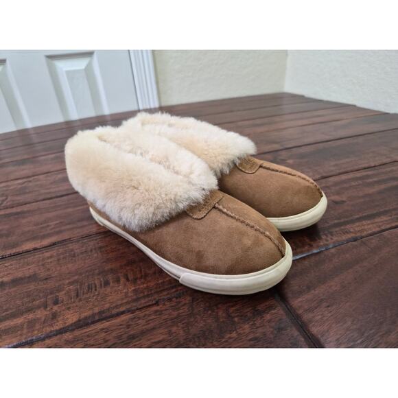 uGG Australia slipper womens size 6 - Picture 1 of 8